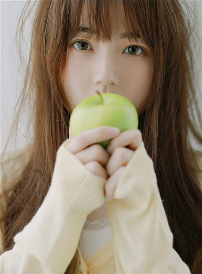 草莓榴莲向日葵秋葵香蕉免费绿巨人最新版